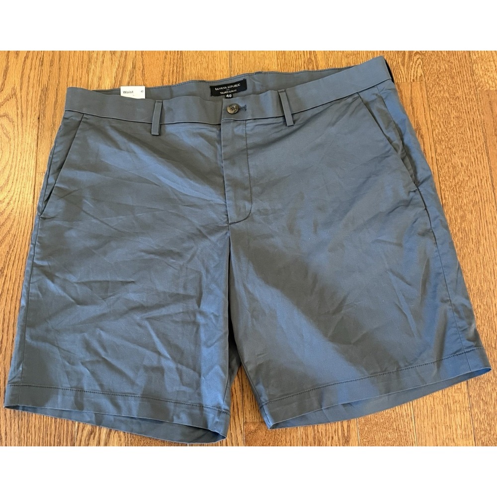 Banana Republic Men's Tailored Slim Fit Flat Front Shorts Dark Gray Size 40